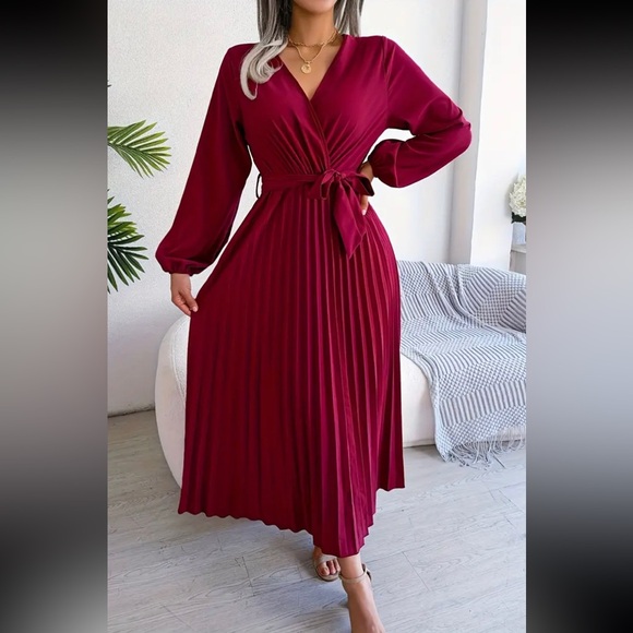 Luxe burgundy lantern sleeve pleated thigh party evening formal dress - Picture 1 of 3